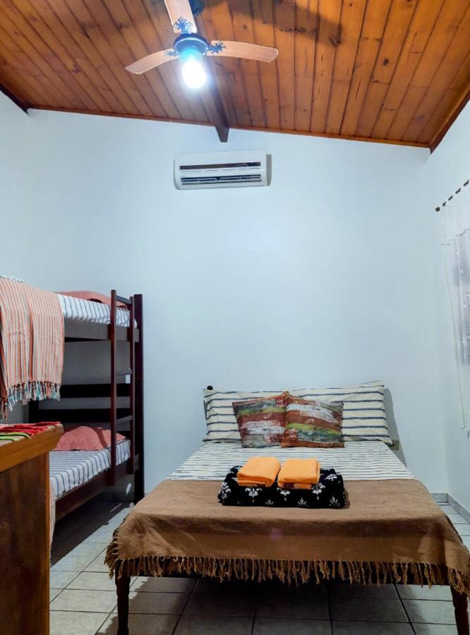 Suite Pe Na Areia- Espaco Independente Na Praia Do Curral Com Localizacao Privilegiada - Simplicidade E Comodidade Com O Por Do Sol Mais Lindo De Ilhabela - Melhor Custo Beneficio Para Ate 4 Pessoas , Na Av Jose Pacheco Do Nascimento Nº 7682 Екстер'єр фото