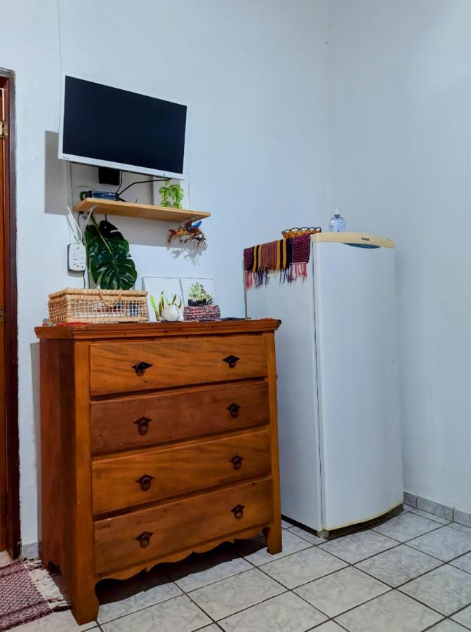 Suite Pe Na Areia- Espaco Independente Na Praia Do Curral Com Localizacao Privilegiada - Simplicidade E Comodidade Com O Por Do Sol Mais Lindo De Ilhabela - Melhor Custo Beneficio Para Ate 4 Pessoas , Na Av Jose Pacheco Do Nascimento Nº 7682 Екстер'єр фото